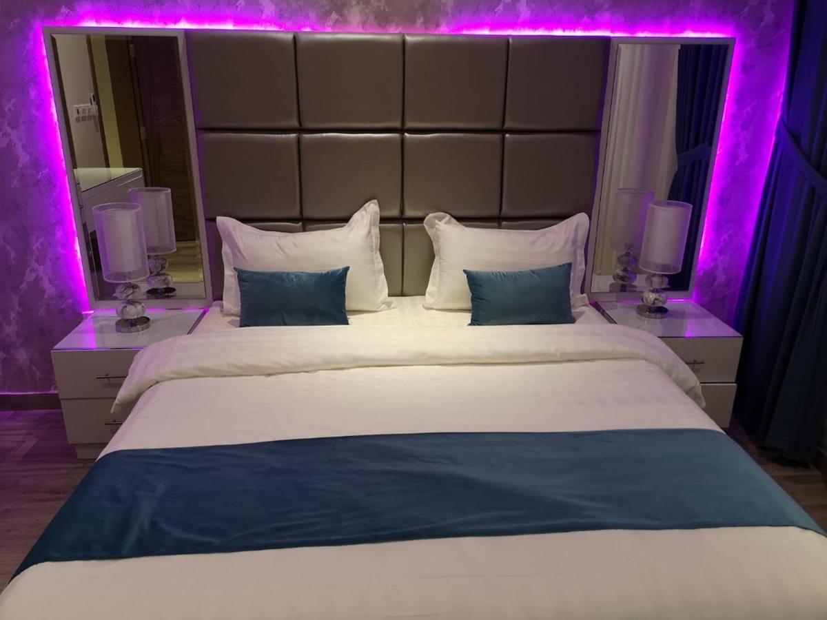 Makarem Hotel Apartments Rijád Exteriér fotografie