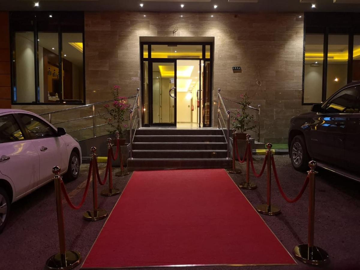 Makarem Hotel Apartments Rijád Exteriér fotografie